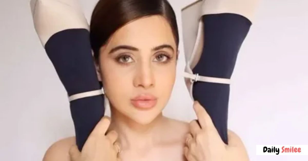 Urfi Javed Feet