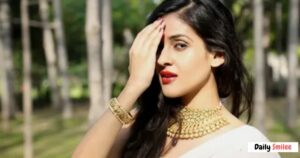 Shreya Kalra Net Worth, Income Sources & Social Media